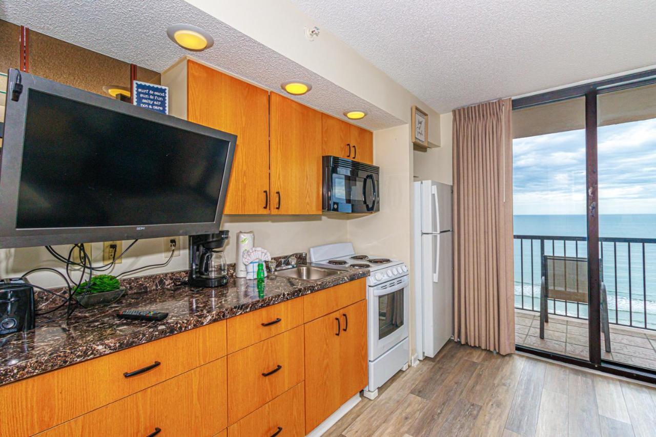 Beach Colony Resort Unit 1405 - Beautiful Oceanfront Condo - 1 Bedroom, 1 Bath - Perfect For 6! Myrtle Beach Exterior photo