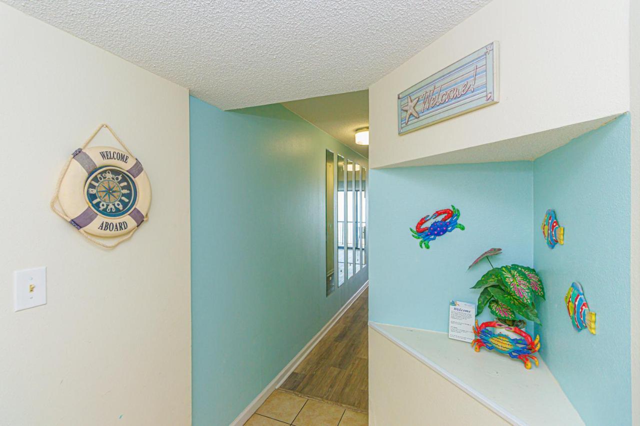 Beach Colony Resort Unit 1405 - Beautiful Oceanfront Condo - 1 Bedroom, 1 Bath - Perfect For 6! Myrtle Beach Exterior photo