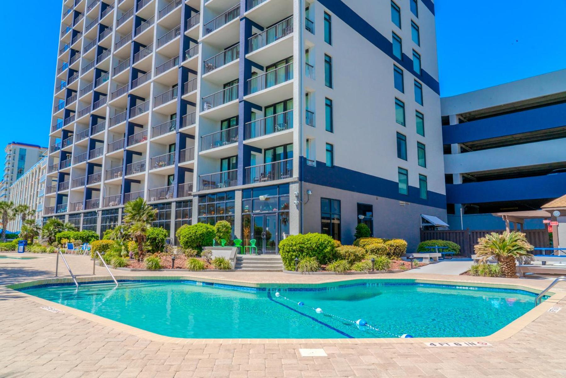 Beach Colony Resort Unit 1405 - Beautiful Oceanfront Condo - 1 Bedroom, 1 Bath - Perfect For 6! Myrtle Beach Exterior photo